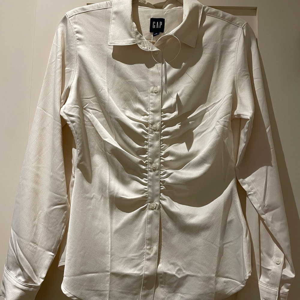 GAP Cream Ruched Front Shirt